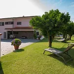 Homestay Em *